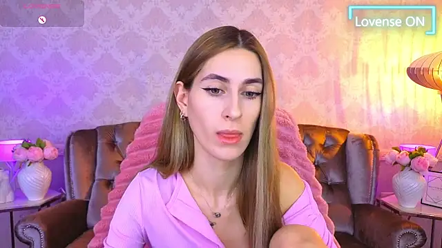 Sexy Lava online show from November 2025 06:57:01 AM