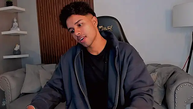 liam collins21 online show from September 2025 11:45:02 AM