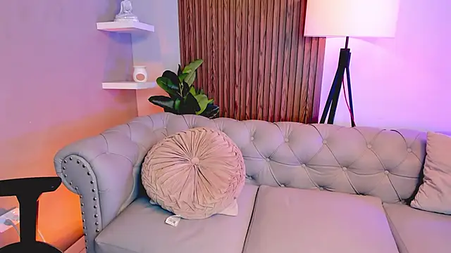 liam collins21 online show from November 2025 12:05:02 PM