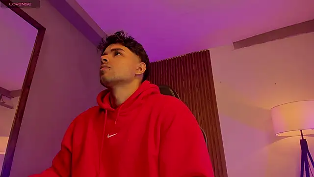 liam collins21 online show from January 2026 11:46:02 AM