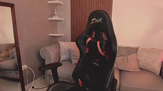 liam collins21 online show from February 2026 11:49:02 AM