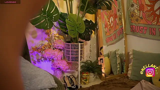 antonella maitt1 online show from April 2026 03:16:01 AM