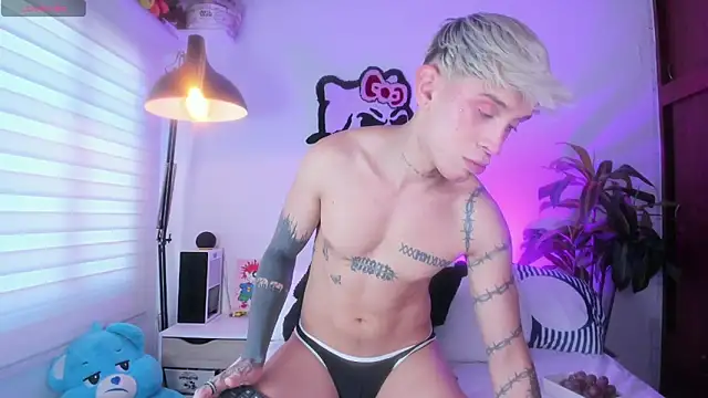 KeitaroRaiden online show from January 2025 09:21:01 PM