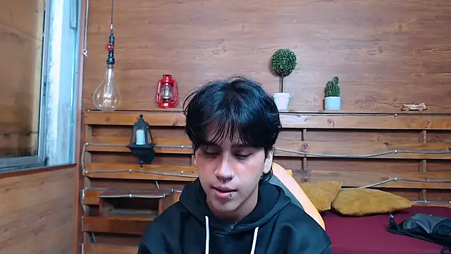 alex 477 online show from November 2025 11:43:01 AM