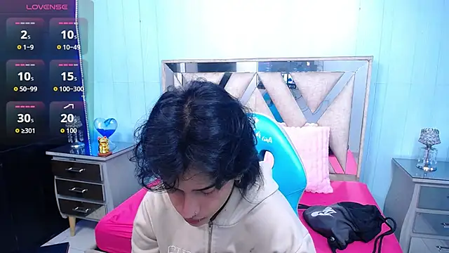 Snapshot of alex_477 chatting on July 2026 11:40:01 AM alex 477 online show from July 2026 11:40:01 AM