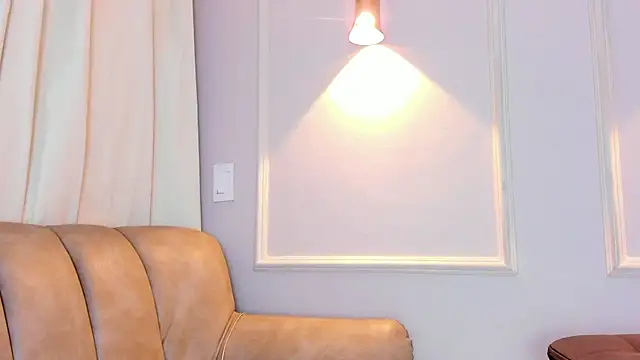 Lia walton online show from December 2025 12:56:01 PM