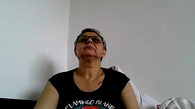 Snapshot of roseblak42 chatting on May 2026 11:39:02 AM roseblak42 online show from May 2026 11:39:02 AM