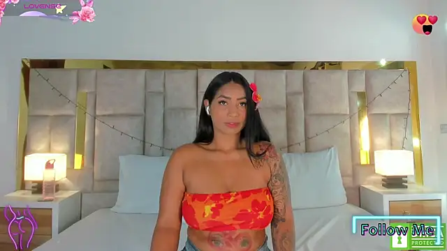 Snapshot of Miss_Abigail_ chatting on January 2025 12:38:02 PM Miss Abigail online show from January 2025 12:38:02 PM