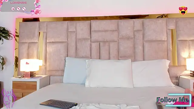 Snapshot of Miss_Abigail_ chatting on March 2025 12:56:02 PM Miss Abigail online show from March 2025 12:56:02 PM