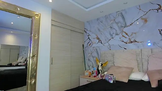 kiana cream online show from January 2026 11:59:02 AM