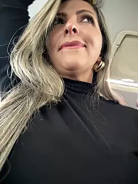  Abril-Office1 online show from December 2024 03:00:02 PM