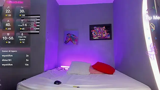 IsabellaSpencer online show from February 2025 09:57:01 PM