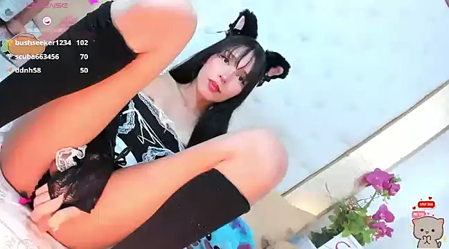 Snapshot of LolaMakenzie chatting on February 2025 07:16:02 AM LolaMakenzie online show from February 2025 07:16:02 AM