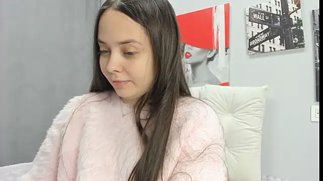 Tiny JuJu online show from February 2026 01:10:02 AM