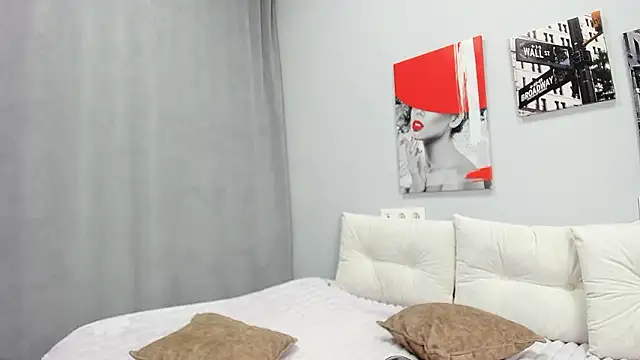 Tiny JuJu online show from March 2026 01:13:01 AM