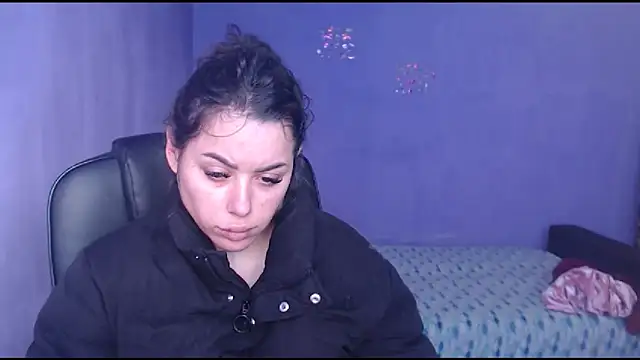 LovelyJulliette online show from February 2025 01:43:01 PM