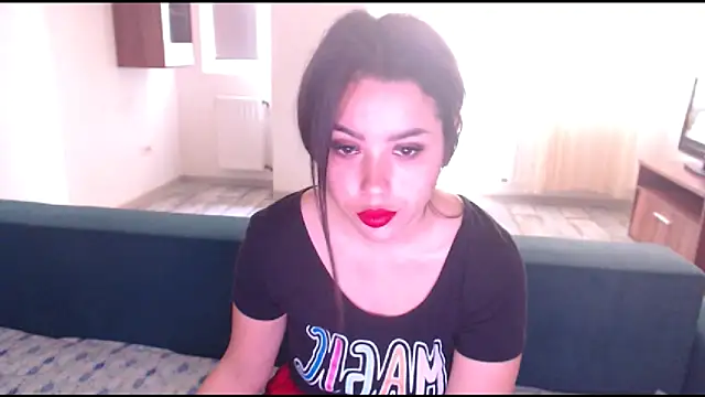 LovelyJulliette online show from March 2025 08:07:02 AM