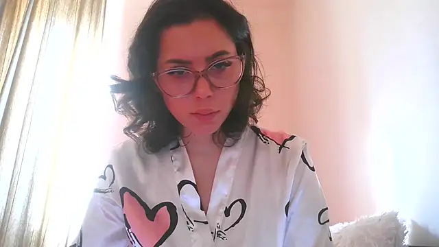 LovelyJulliette online show from October 2025 12:05:02 PM