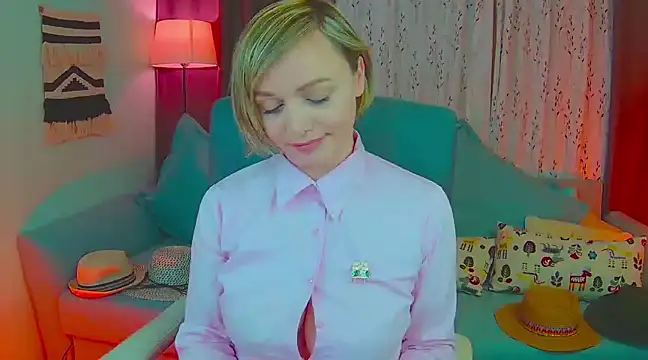 NandiSmile online show from March 2025 04:33:02 PM