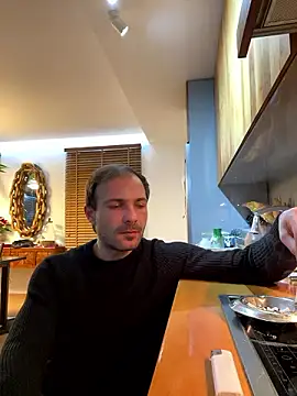 Adventurehotman online show from December 2024 12:45:02 AM