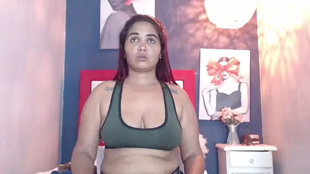 Snapshot of SofiaSexy_ chatting on January 2025 11:29:01 PM SofiaSexy  online show from January 2025 11:29:01 PM