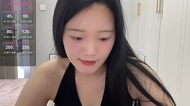 rose-u online show from September 2025 02:02:02 AM