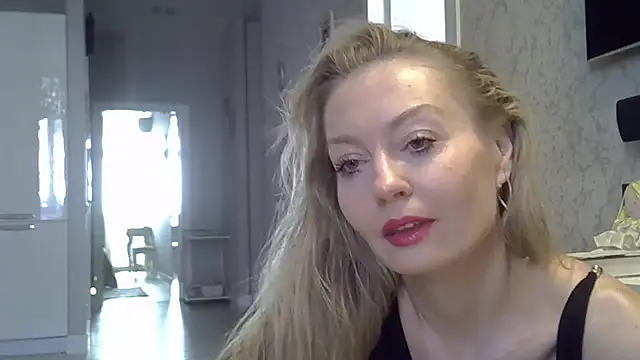 ZarinaSwift online show from September 2025 04:34:02 AM