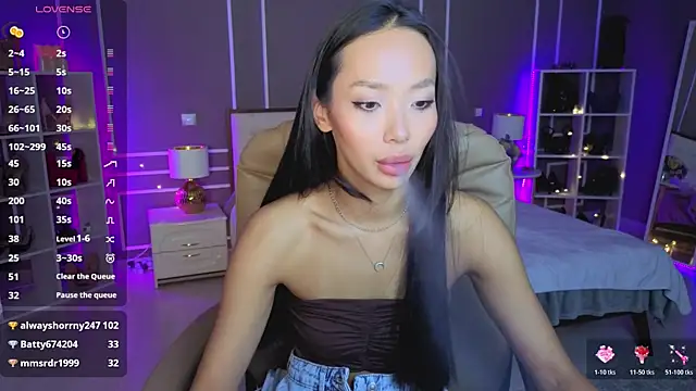  MIURA  online show from April 2026 05:19:02 AM