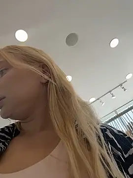 AmmyHot online show from July 2026 04:50:01 AM