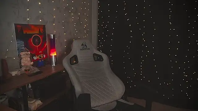 cuteamberlyyy online show from November 2025 03:53:02 AM