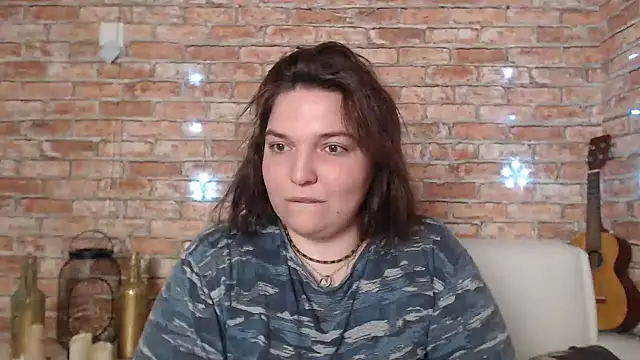 Amelia Kiss  online show from December 2024 06:55:02 AM