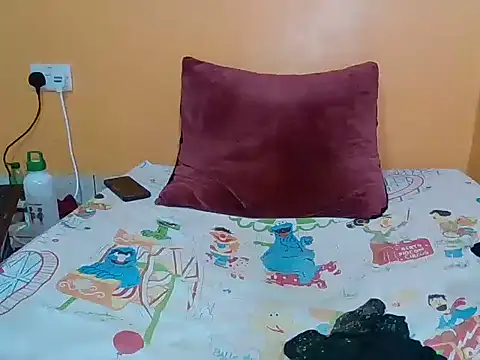 Prettyblackgal online show from October 2025 08:40:01 PM