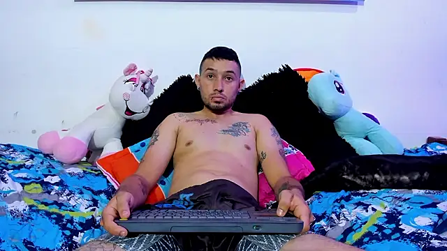 Bad Couple 1 online show from December 2024 10:57:01 AM