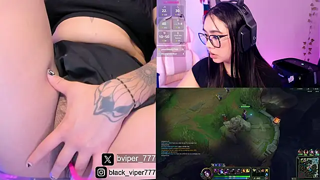 Snapshot of viper777_ chatting on December 2024 09:40:02 PM viper777 online show from December 2024 09:40:02 PM