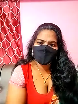 Snapshot of melina214 chatting on December 2024 03:06:01 AM melina214 online show from December 2024 03:06:01 AM