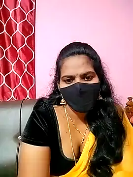 Snapshot of melina214 chatting on January 2025 04:39:01 PM melina214 online show from January 2025 04:39:01 PM