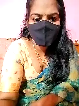 Snapshot of melina214 chatting on January 2025 03:17:01 AM melina214 online show from January 2025 03:17:01 AM