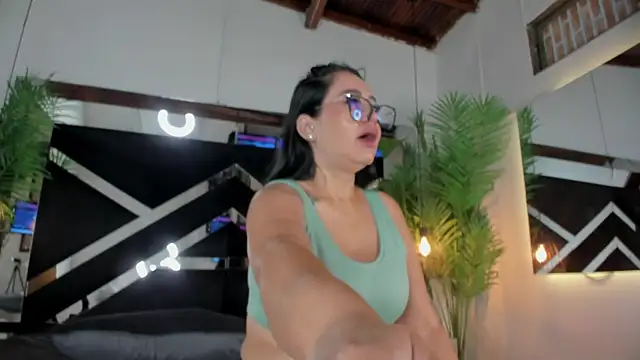 emily-fox online show from April 2026 11:05:02 AM