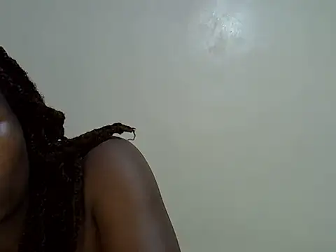 Sonnia  online show from April 2026 09:39:33 PM