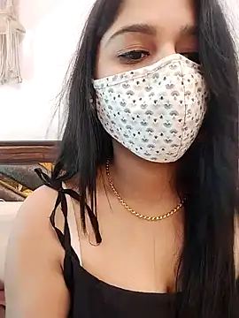 Gloie4u online show from December 2024 10:17:02 AM