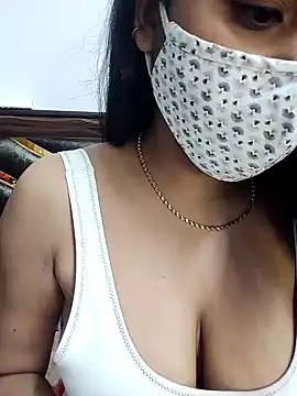 Gloie4u online show from February 2025 03:57:02 PM