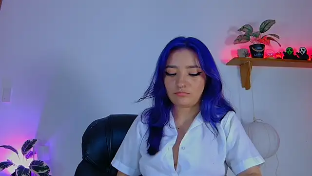 vayolett01 dakotta online show from October 2025 02:45:02 AM