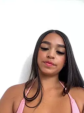 Juli Walker online show from December 2024 02:21:01 PM