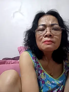 Snapshot of Hotestlove chatting on March 2025 06:27:01 AM Hotestlove online show from March 2025 06:27:01 AM