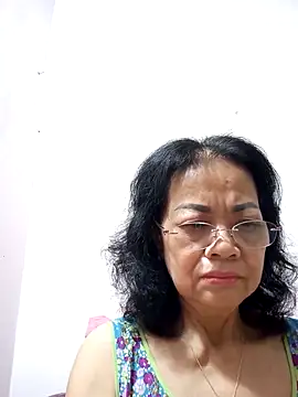 Snapshot of Hotestlove chatting on March 2025 10:31:02 PM Hotestlove online show from March 2025 10:31:02 PM