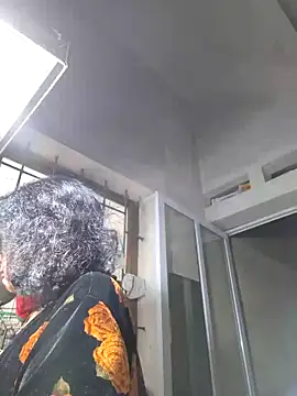 Snapshot of Hotestlove chatting on March 2025 02:04:02 AM Hotestlove online show from March 2025 02:04:02 AM