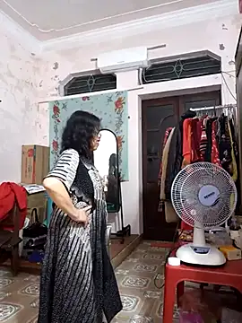 Snapshot of Hotestlove chatting on March 2025 01:51:01 PM Hotestlove online show from March 2025 01:51:01 PM