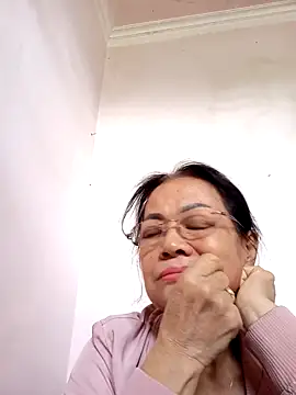 Snapshot of Hotestlove chatting on March 2025 05:41:02 AM Hotestlove online show from March 2025 05:41:02 AM