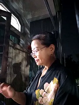 Snapshot of Hotestlove chatting on October 2025 11:41:02 AM Hotestlove online show from October 2025 11:41:02 AM