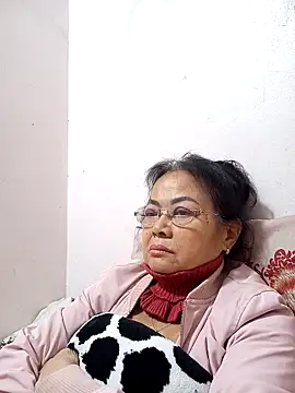 Hotestlove online show from February 2026 01:44:02 AM